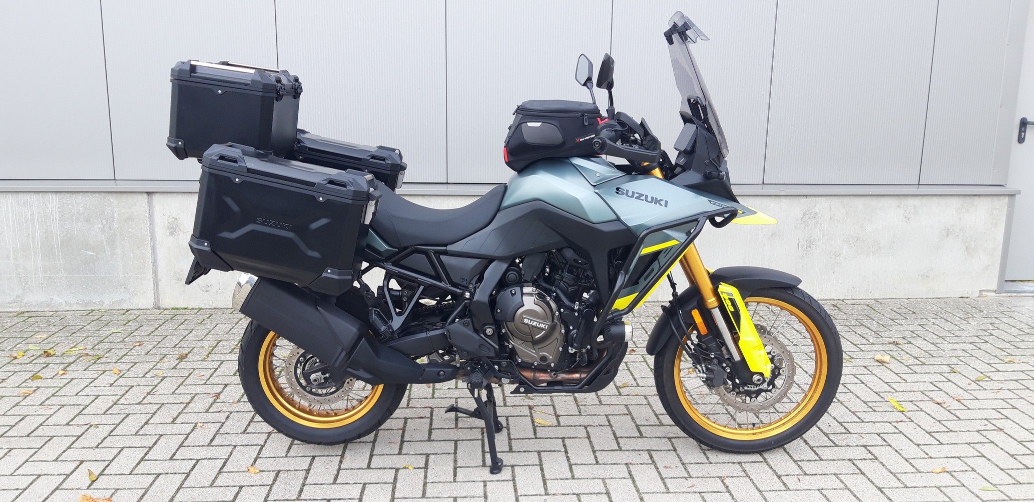 SUZUKI DL800DE