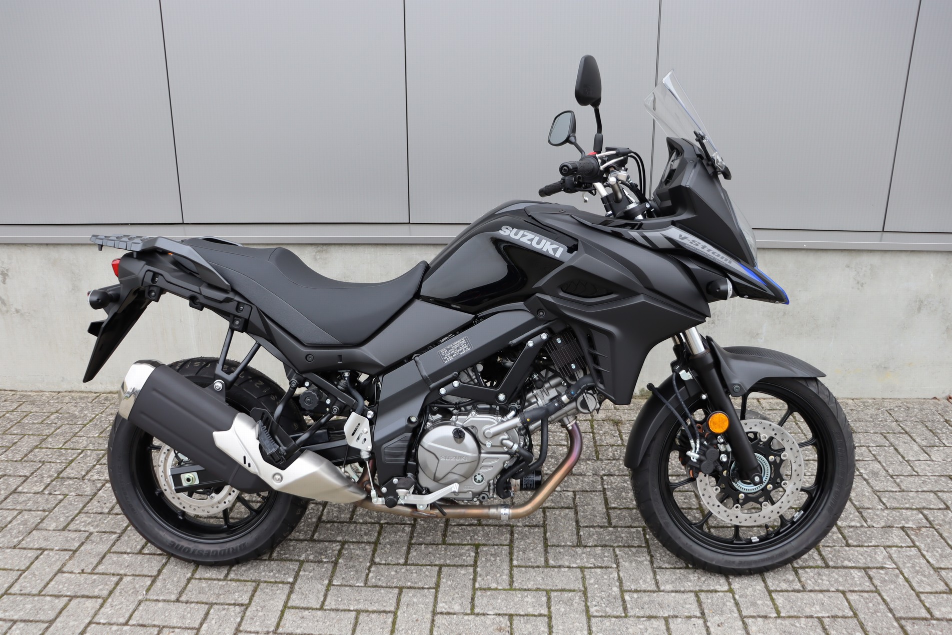 SUZUKI - DL650A