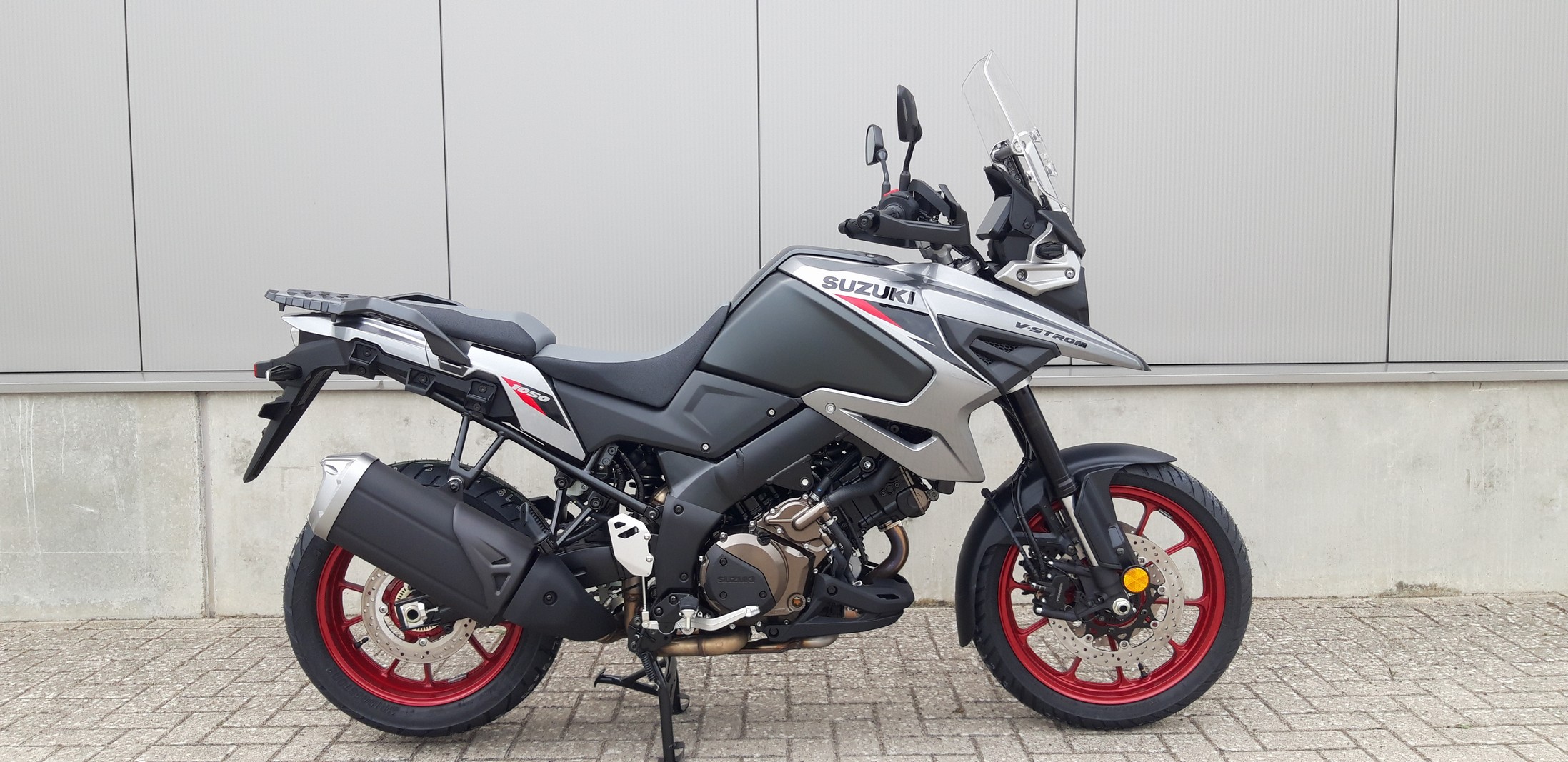 SUZUKI DL1050