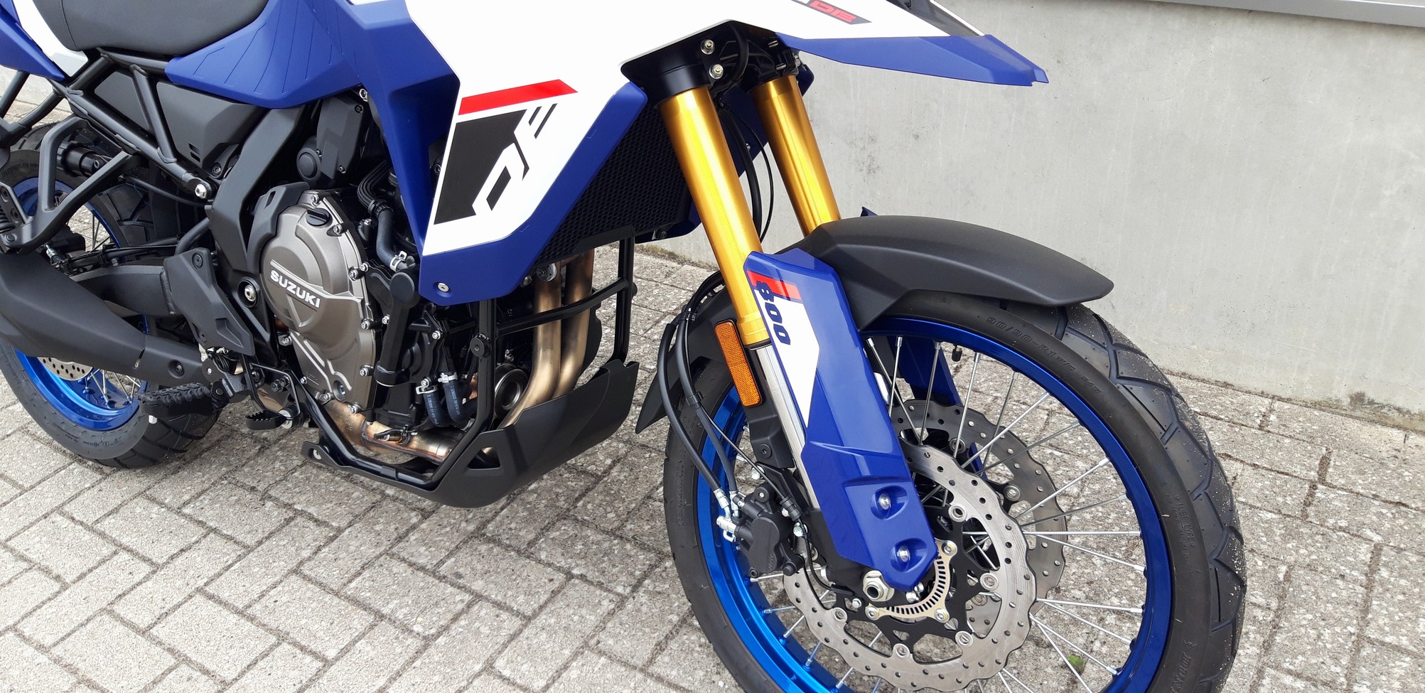 SUZUKI DL800DE