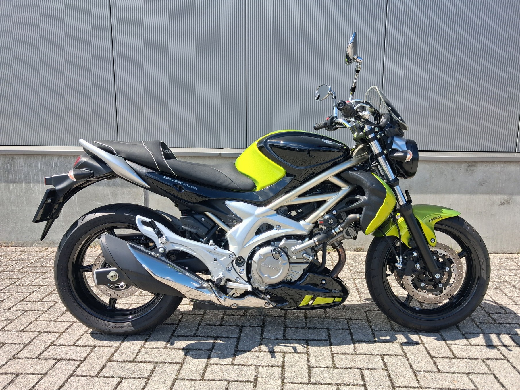 SUZUKI SFV650A