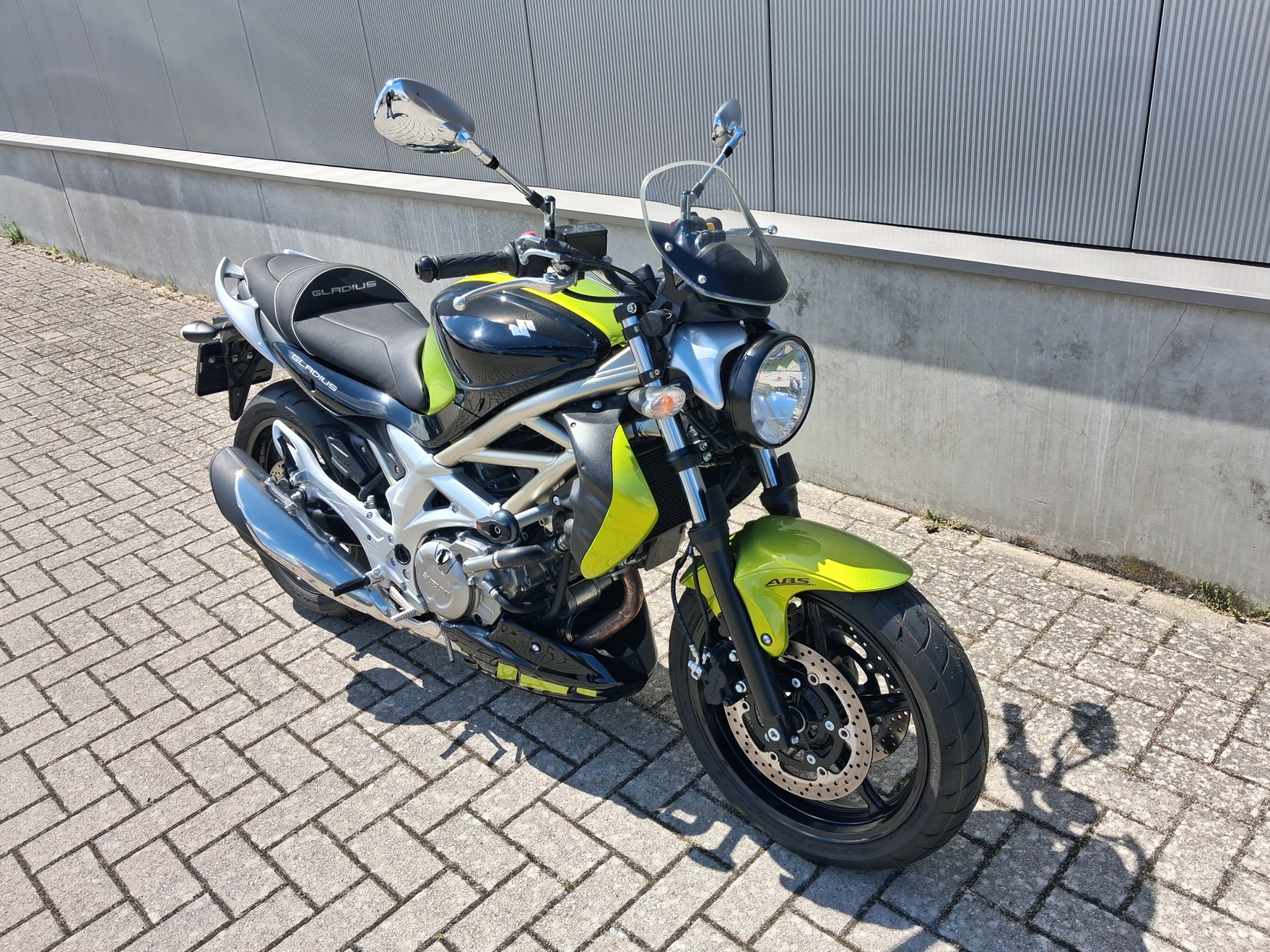SUZUKI SFV650A