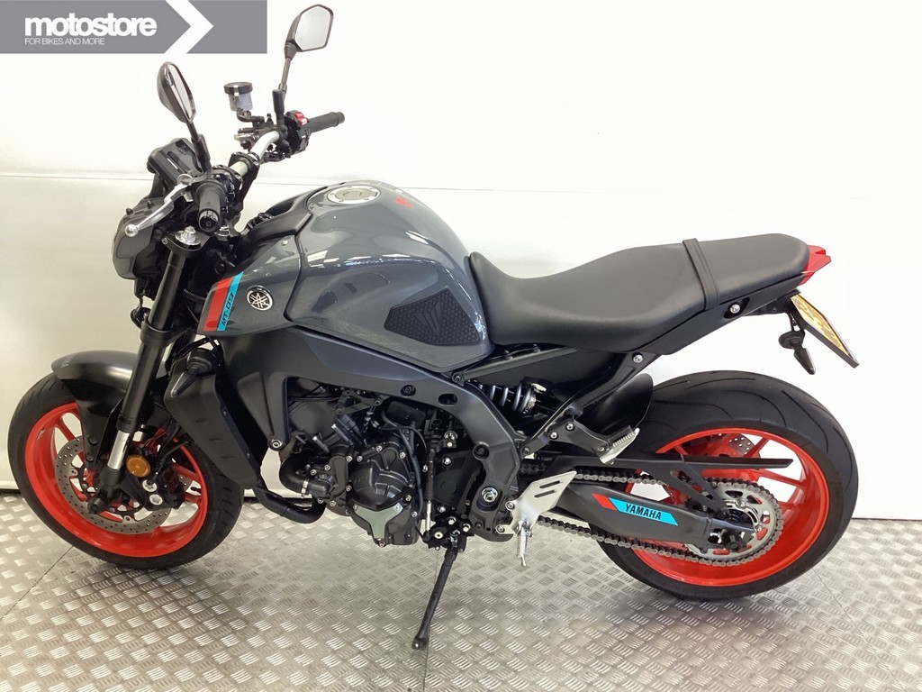YAMAHA - MT-09 ABS