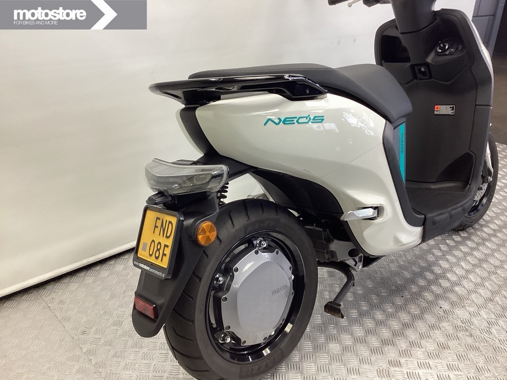YAMAHA - NEOS EJE DUAL BATTERY