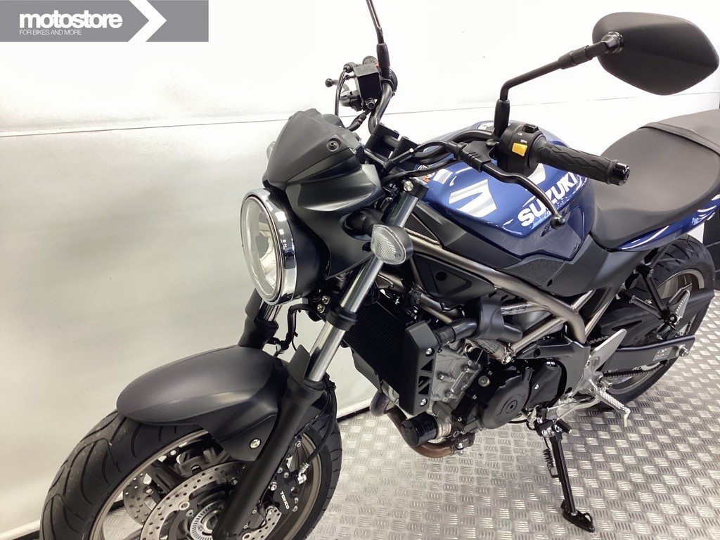 SUZUKI - SV 650 A