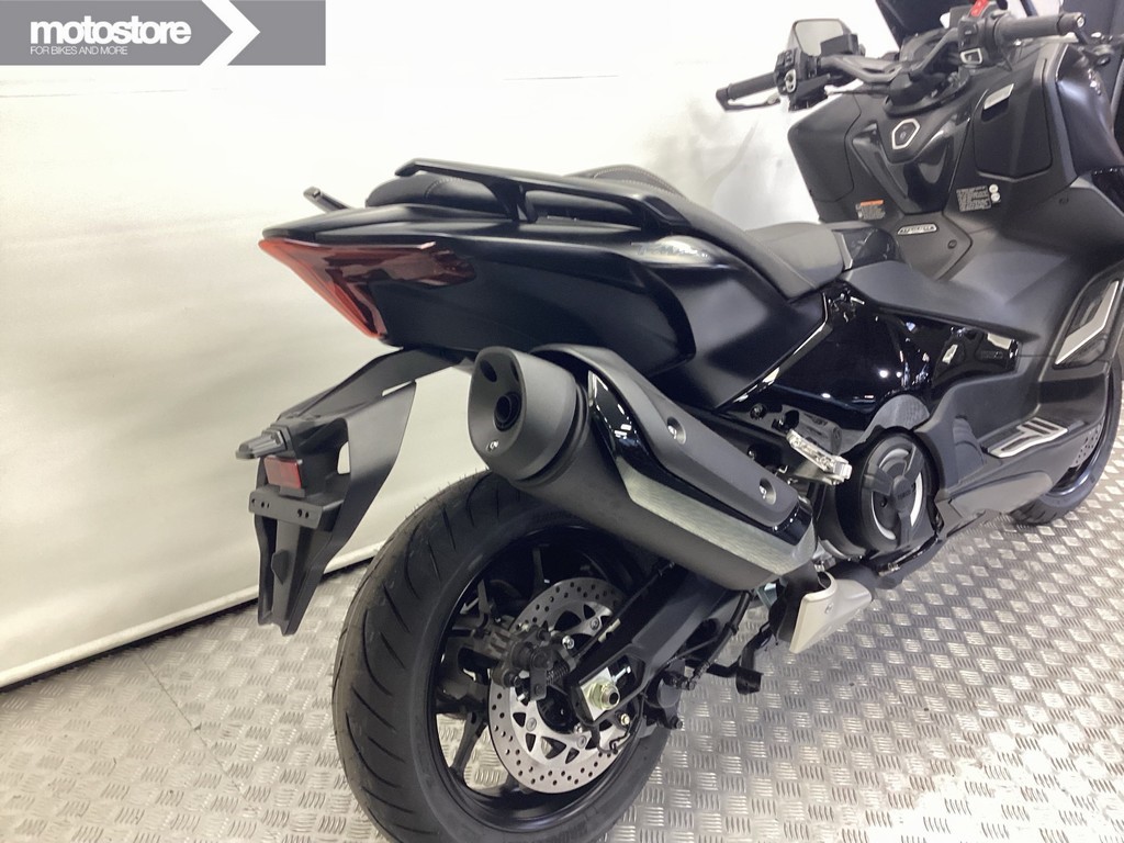 YAMAHA - T-MAX 560 DX TECH MAX