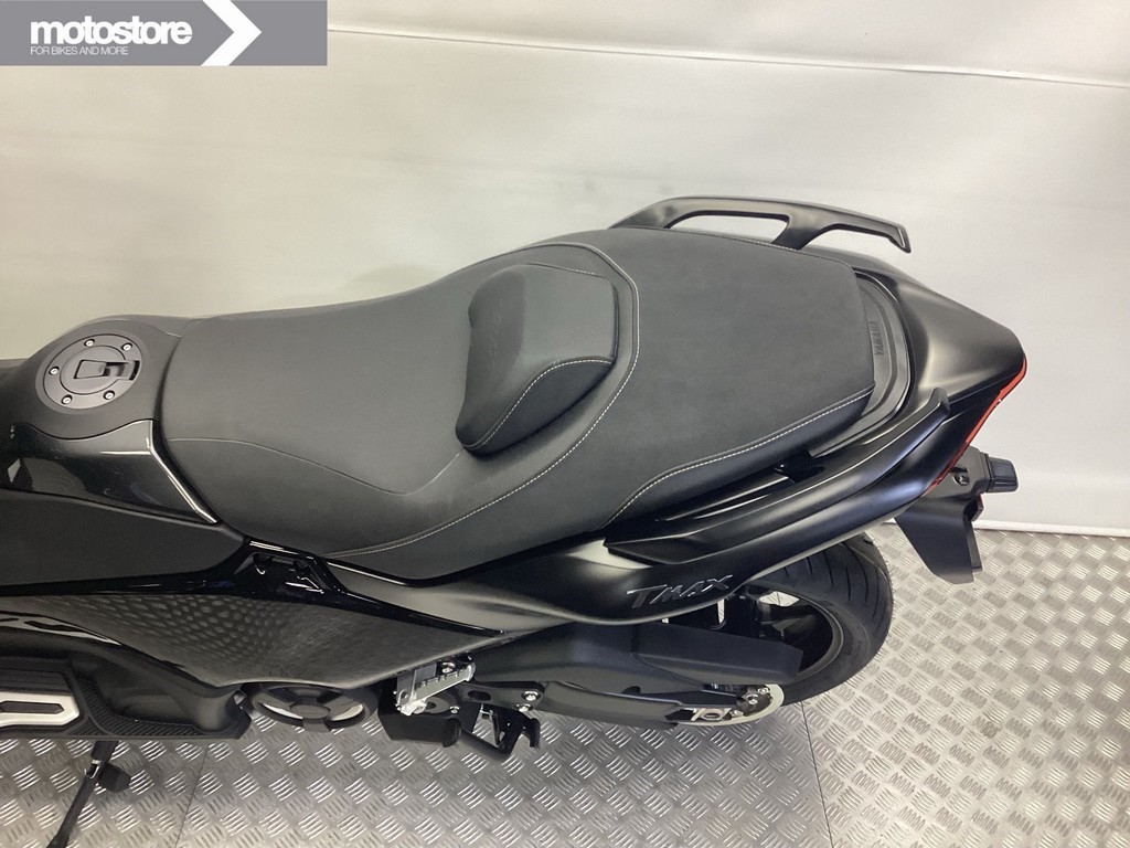 YAMAHA - T-MAX 560 DX TECH MAX