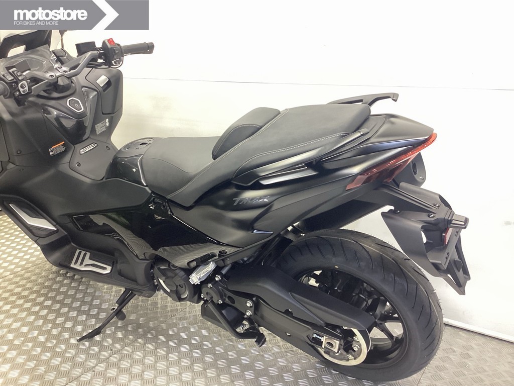 YAMAHA - T-MAX 560 DX TECH MAX