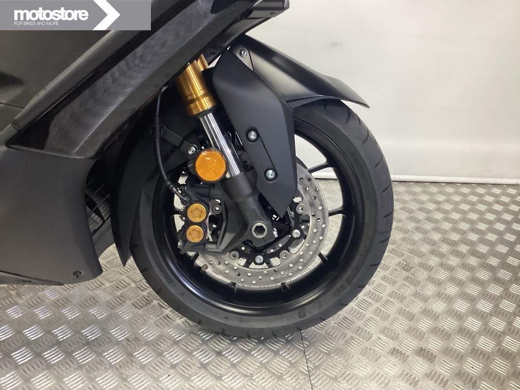 YAMAHA - T-MAX 560 DX TECH MAX