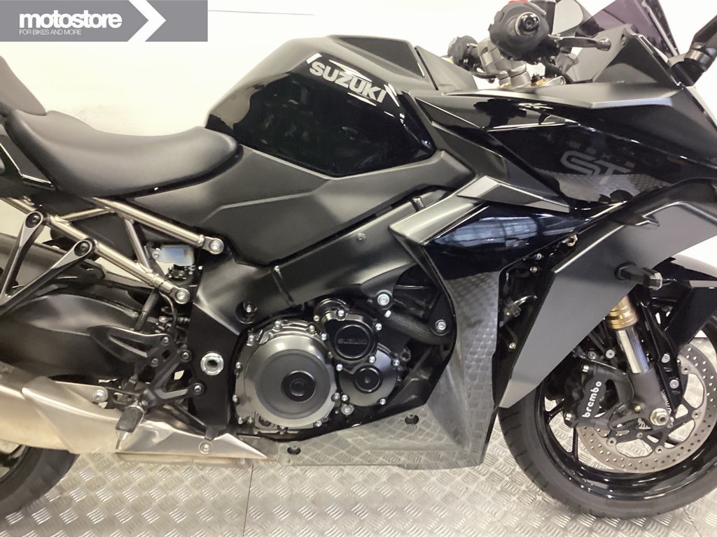 SUZUKI - GSX-S 1000 GT