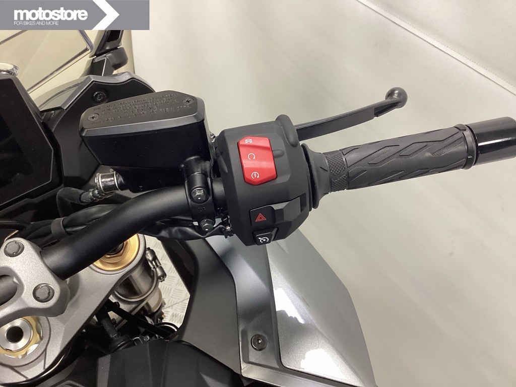 SUZUKI - GSX-S 1000 GT