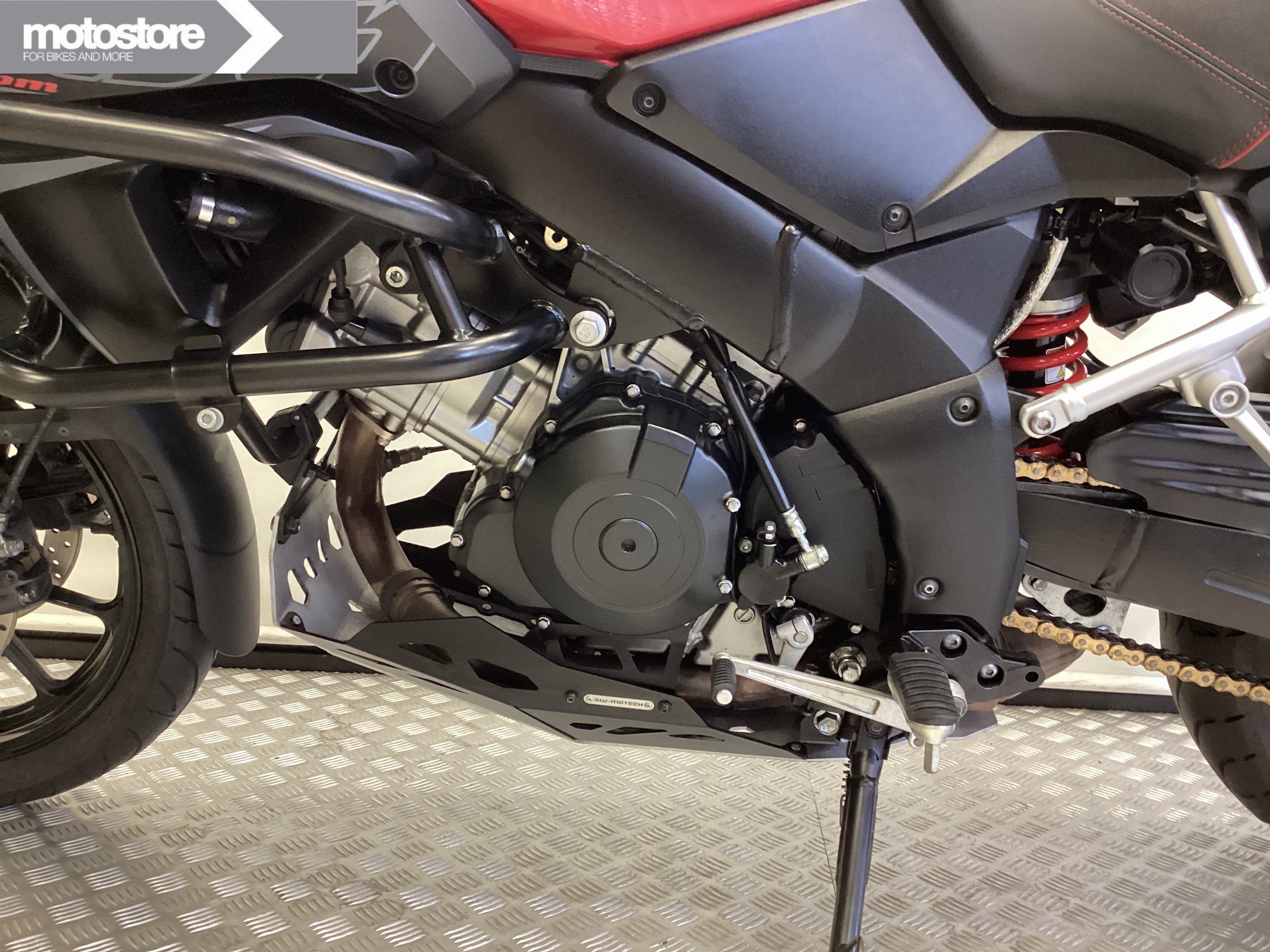 SUZUKI - DL 1000 A