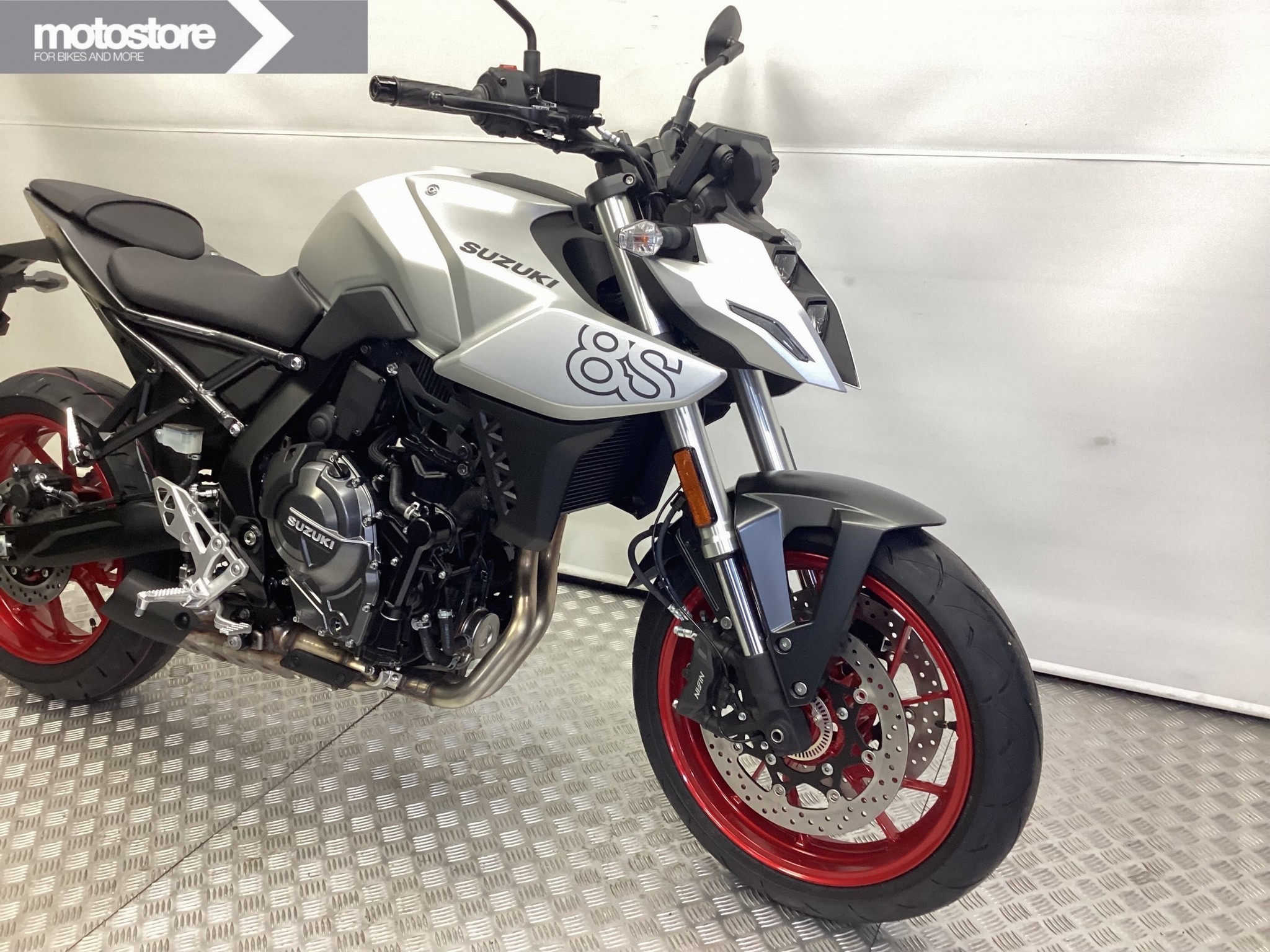 SUZUKI - GSX-8S