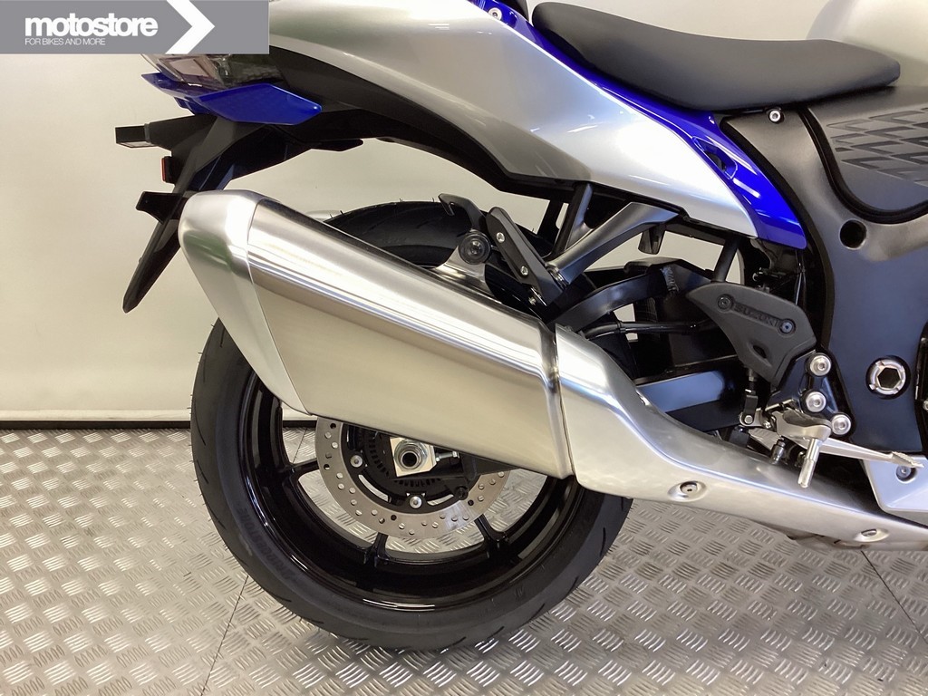 SUZUKI - GSX 1300 R Hayabusa