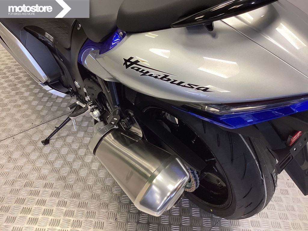SUZUKI - GSX 1300 R Hayabusa