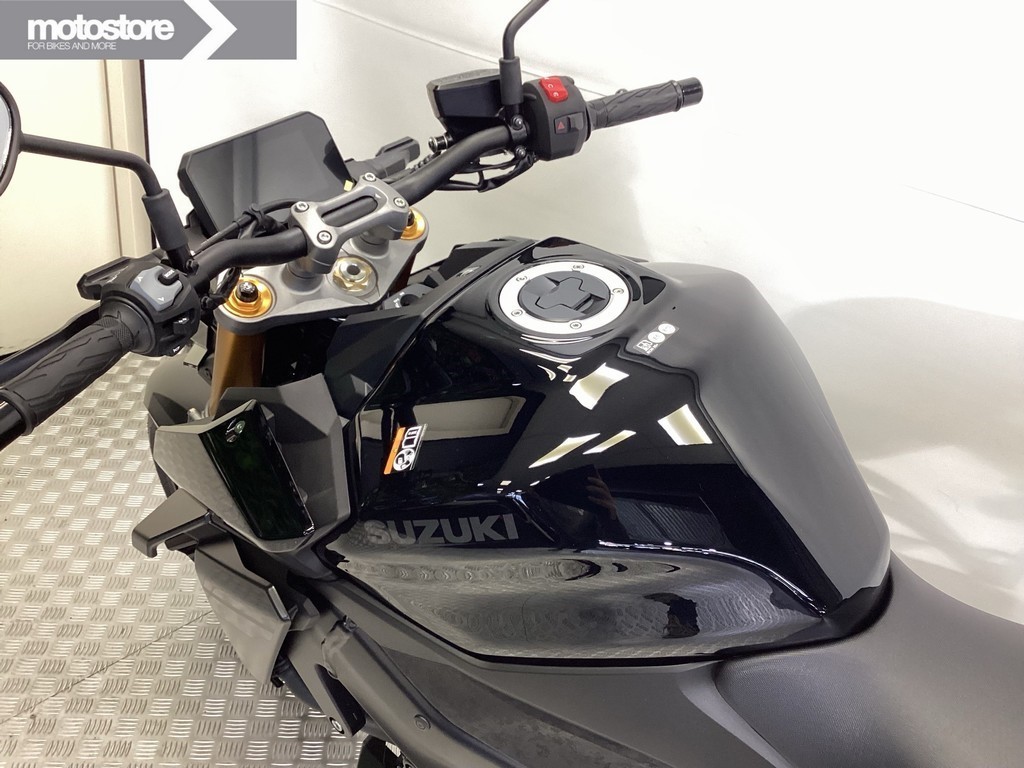 SUZUKI - GSX-S 1000 A