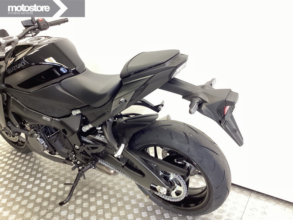 SUZUKI - GSX-S 1000 A