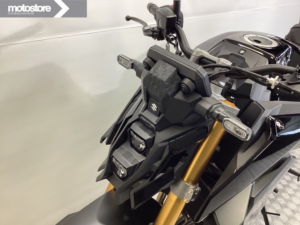 SUZUKI - GSX-S 1000 A