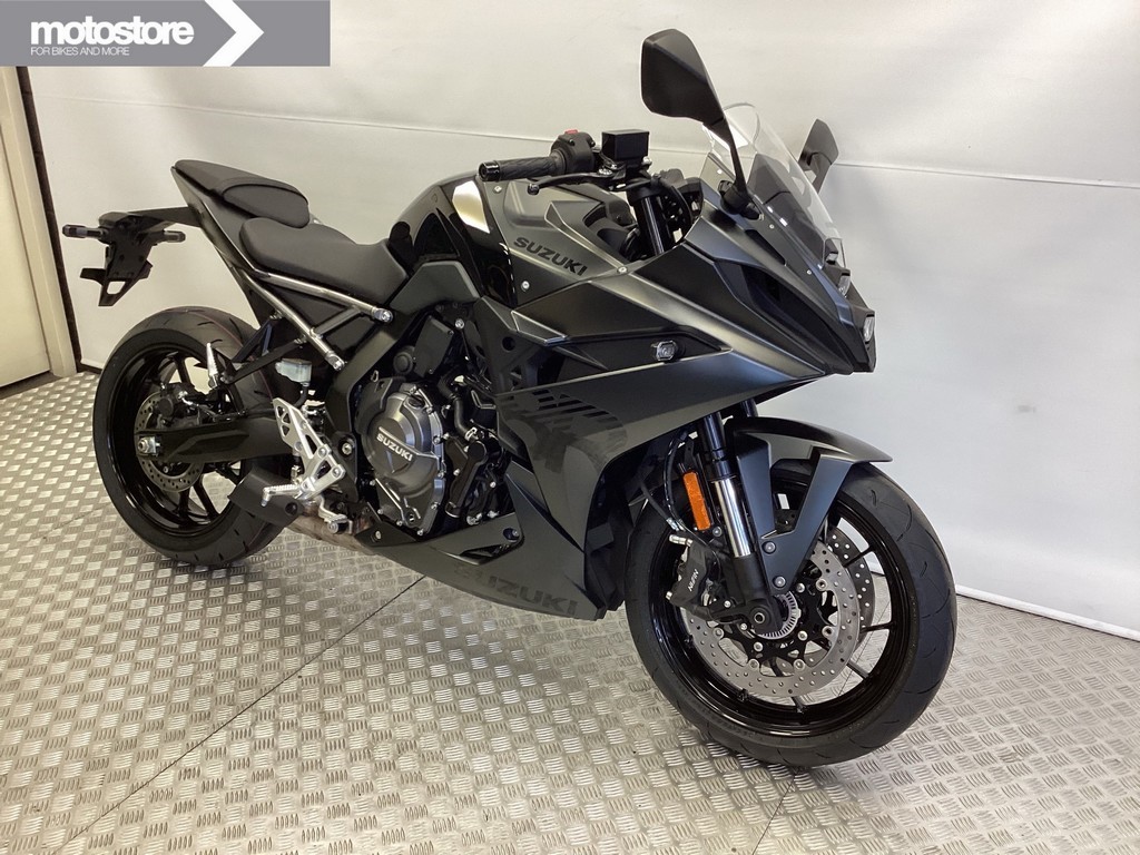 SUZUKI - GSX-8R