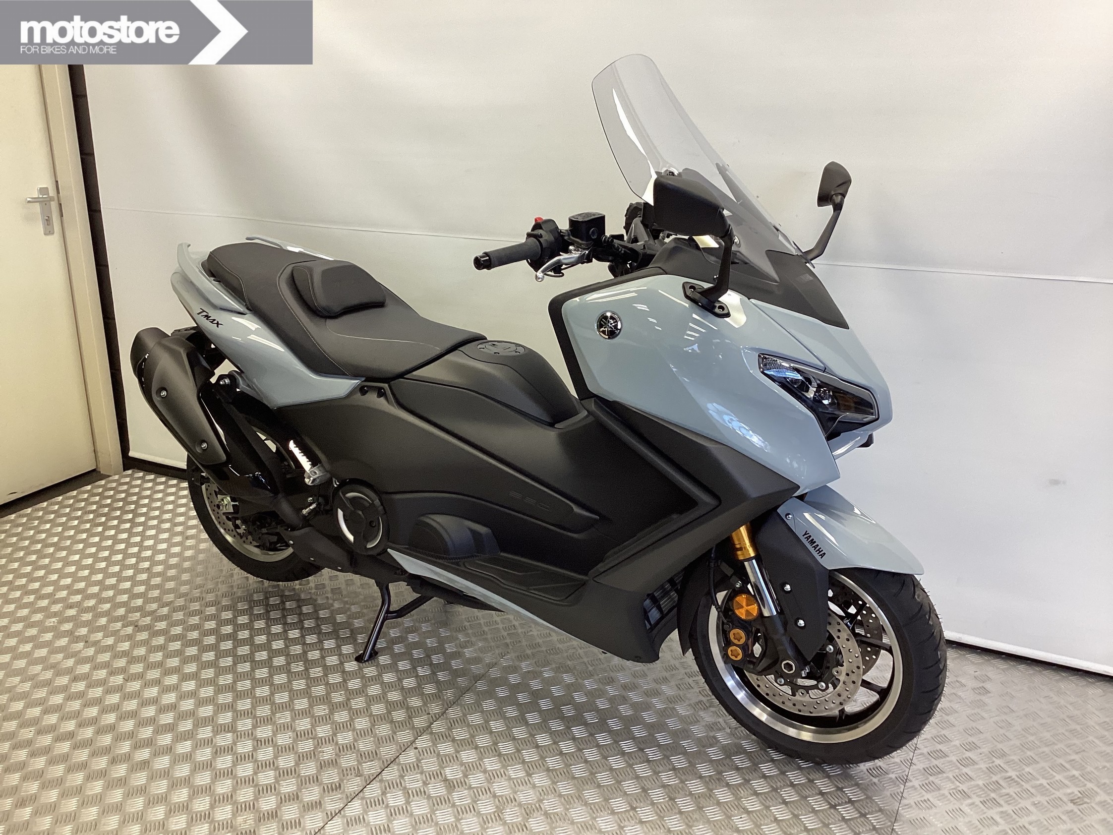 YAMAHA - T-MAX 560 DX TECH MAX