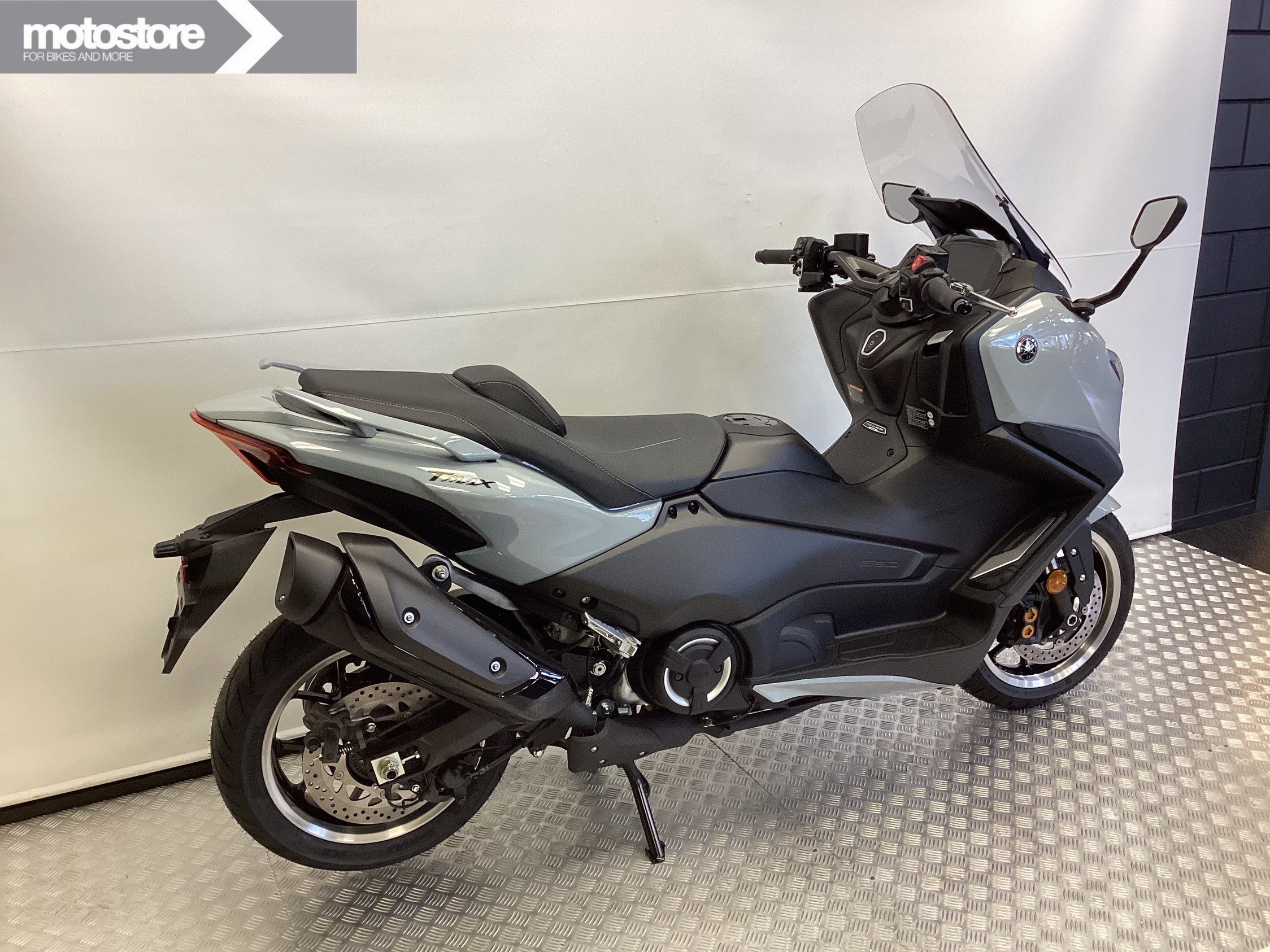 YAMAHA - T-MAX 560 DX TECH MAX