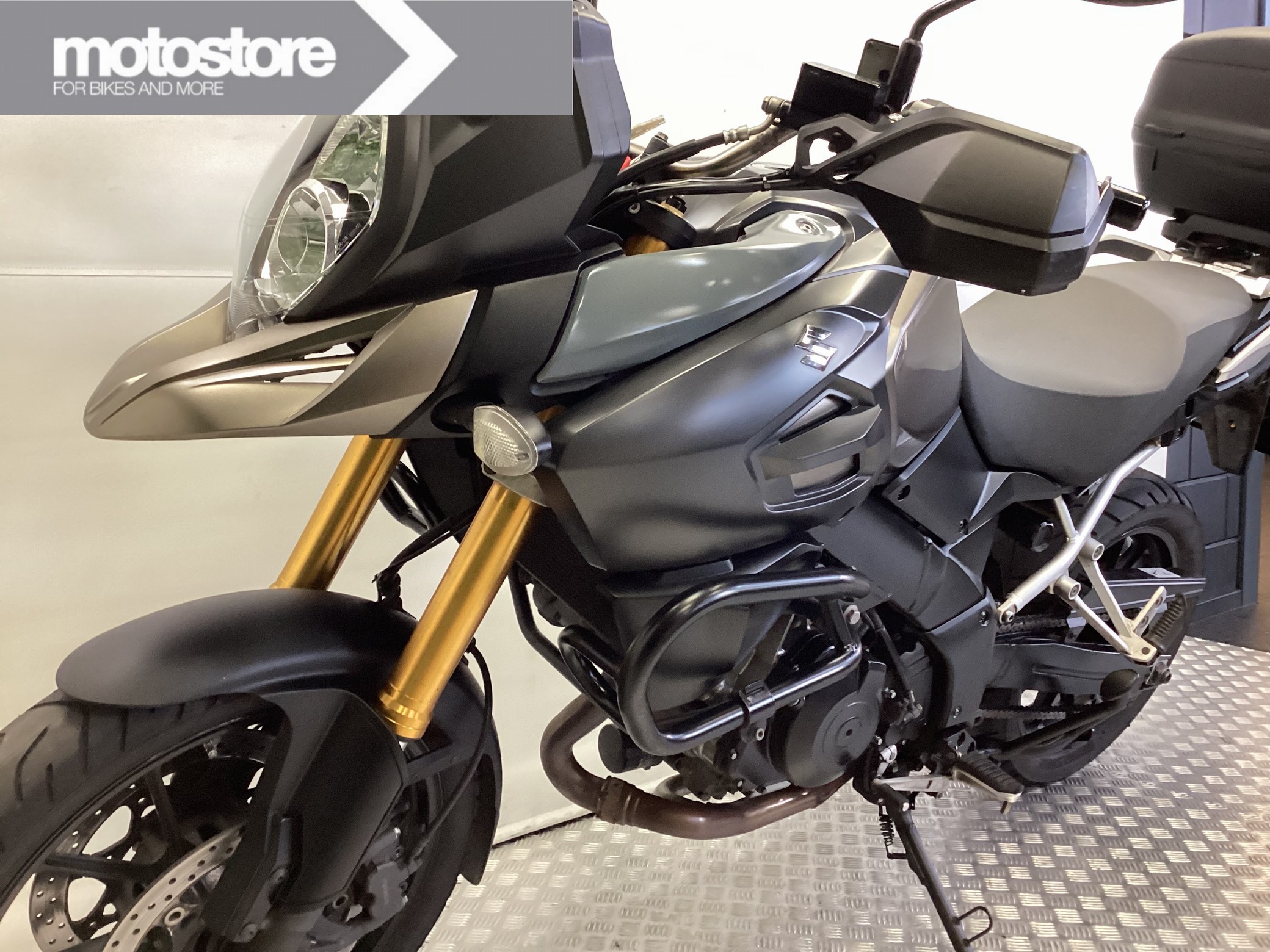 SUZUKI DL 1000 A