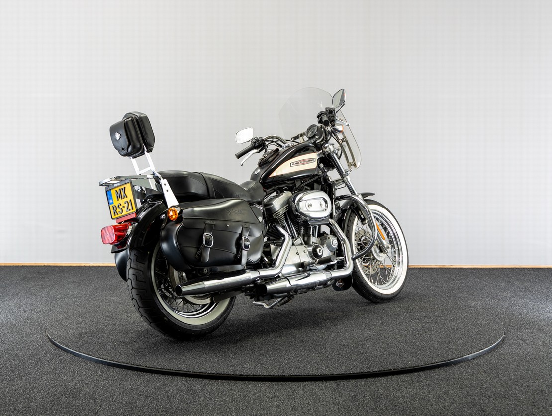 HARLEY-DAVIDSON - XL883L Sportster Low