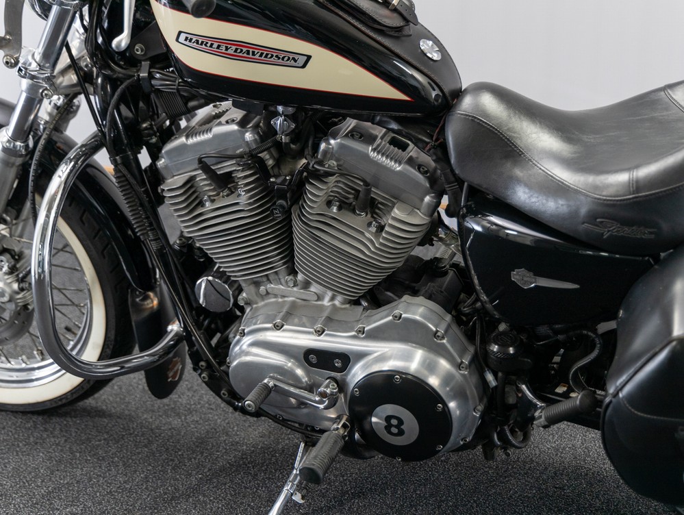HARLEY-DAVIDSON - XL883L Sportster Low