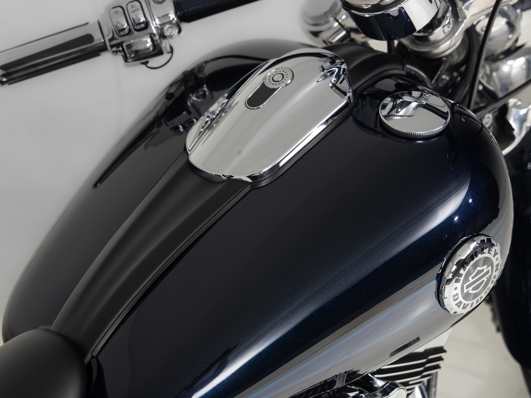 HARLEY-DAVIDSON FXSB103HDI