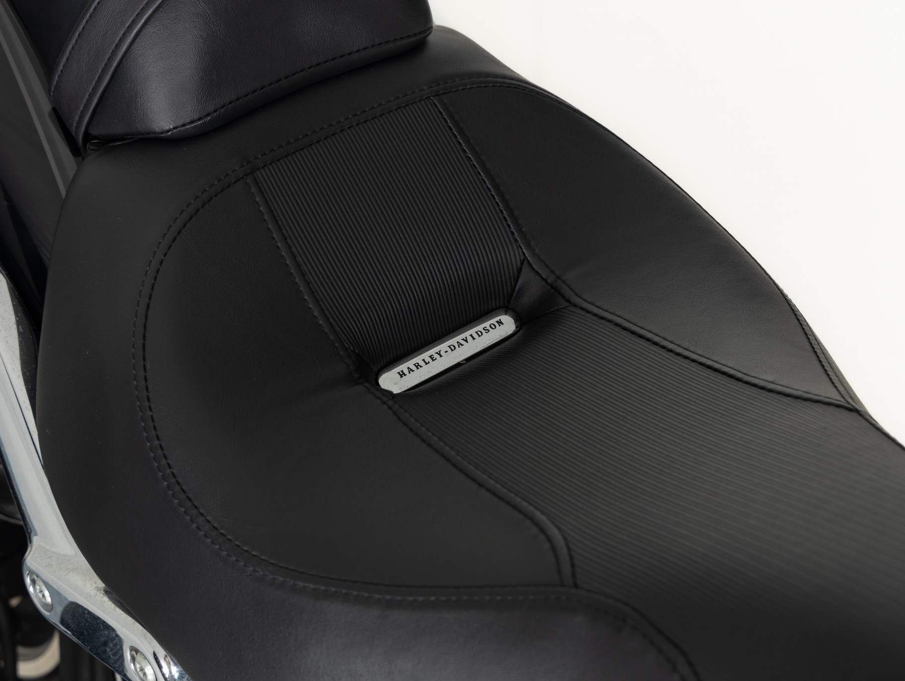 HARLEY-DAVIDSON - FXSB103 Breakout Solid