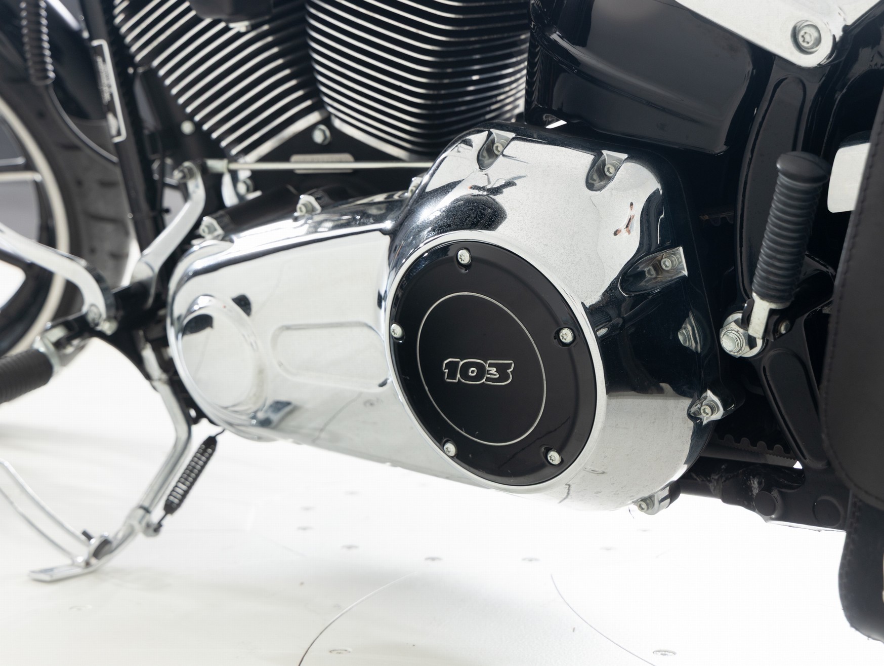 HARLEY-DAVIDSON - FXSB103 Breakout Solid