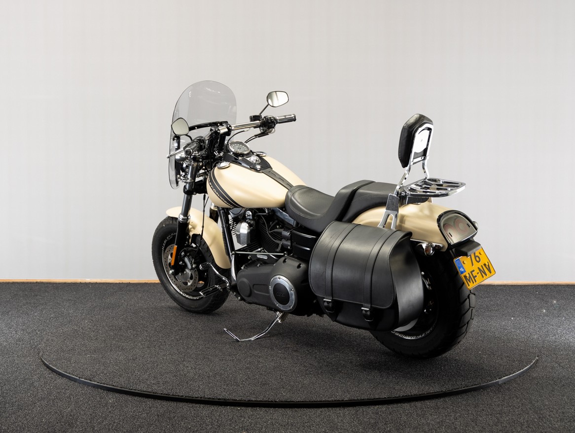 HARLEY-DAVIDSON - FXDF103 Fatbob Pearl