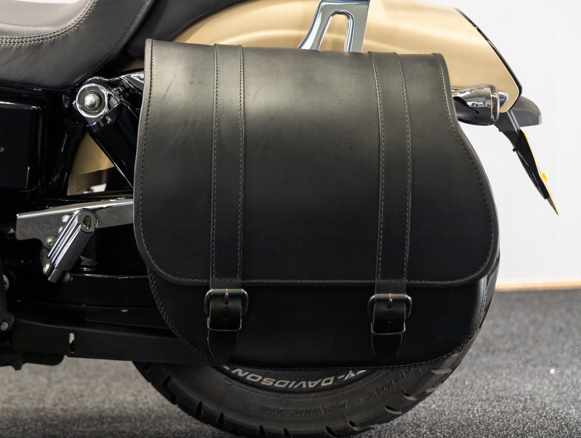HARLEY-DAVIDSON - FXDF103 Fatbob Pearl