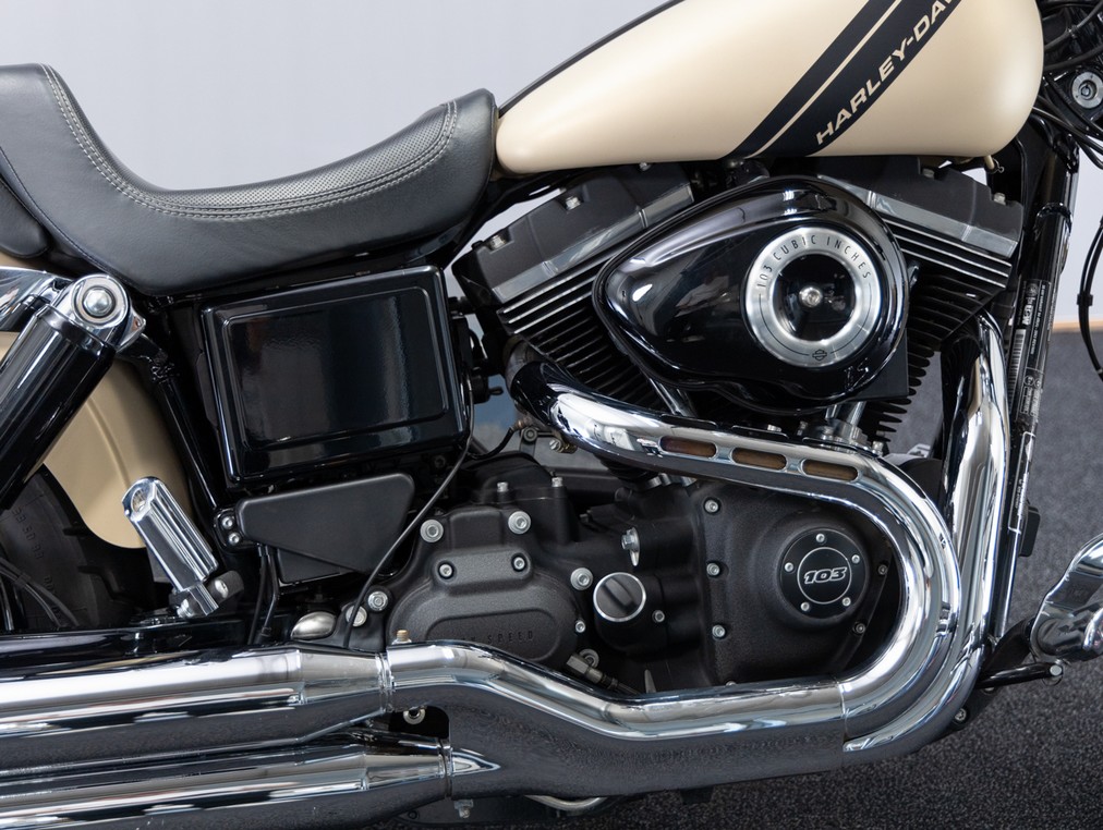 HARLEY-DAVIDSON - FXDF103 Fatbob Pearl