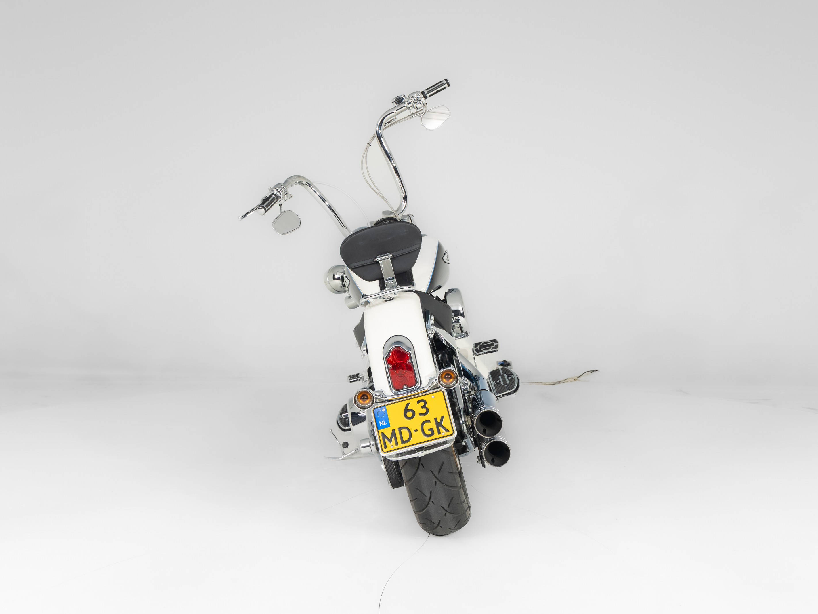 HARLEY-DAVIDSON FLSTN Softail de Luxe
