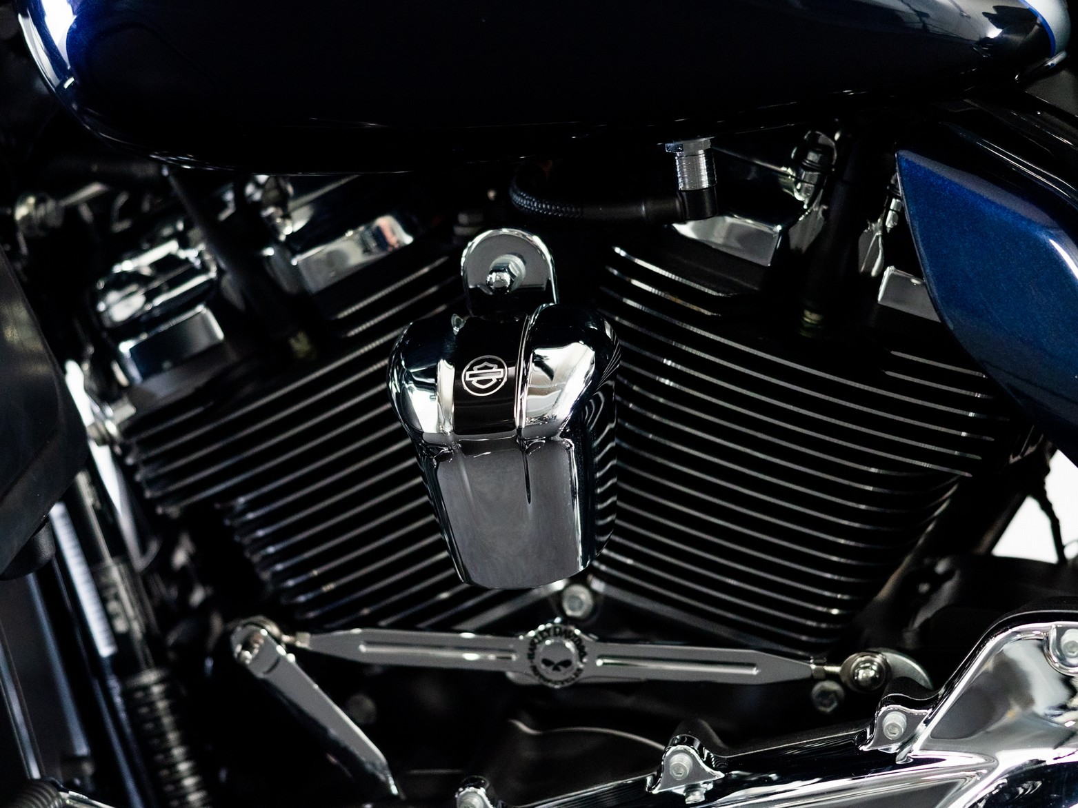 HARLEY-DAVIDSON FLHTK Ultra Limited Two-Tone