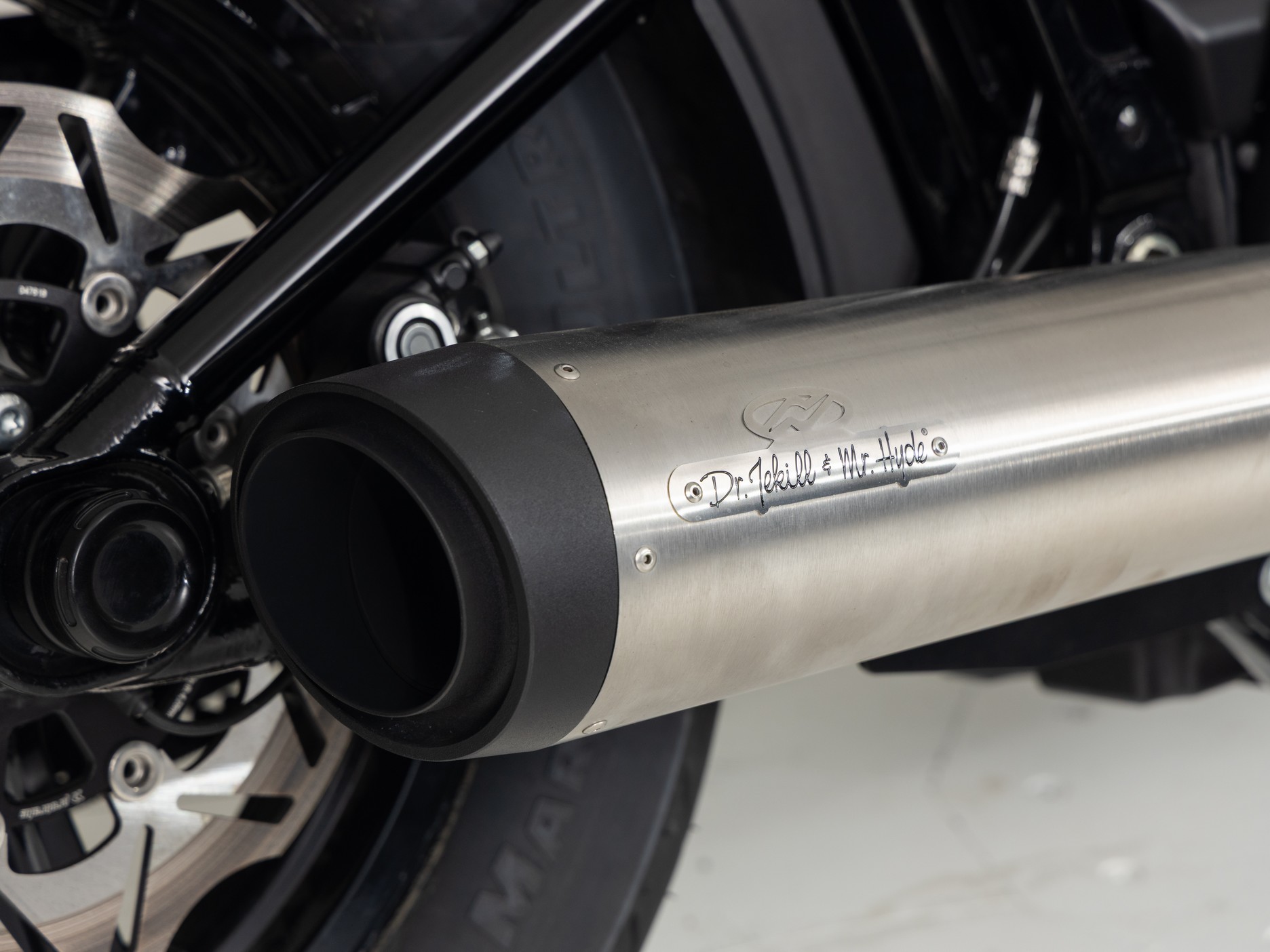 HARLEY-DAVIDSON FXBB SOFTAIL Street Bob