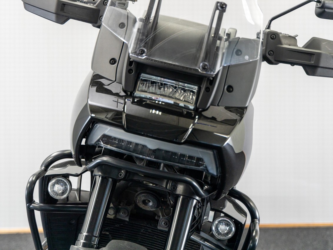 HARLEY-DAVIDSON Pan America S