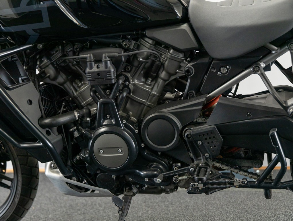 HARLEY-DAVIDSON Pan America S