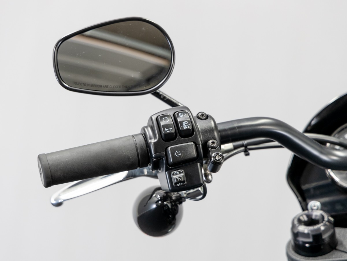 HARLEY-DAVIDSON FXLRS Low Rider S Vivid Black