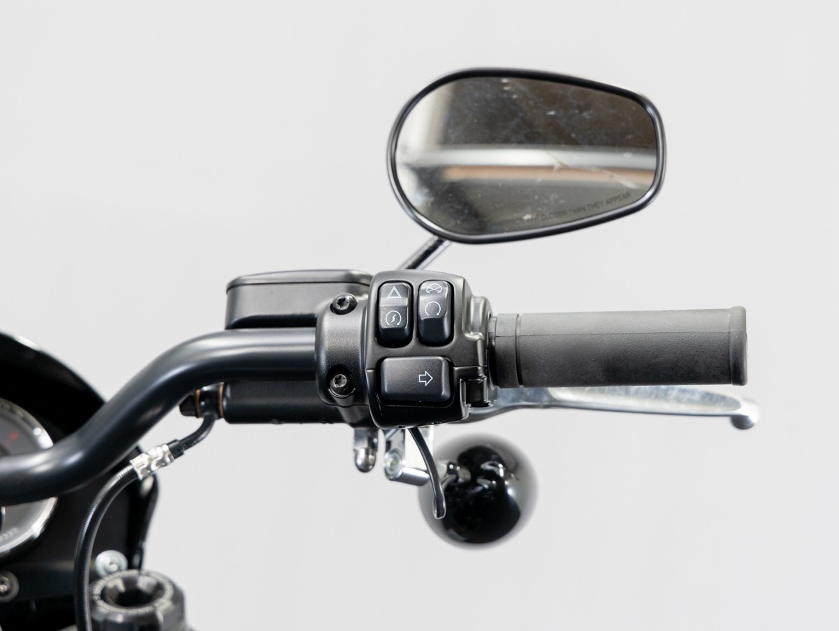HARLEY-DAVIDSON FXLRS Low Rider S Vivid Black