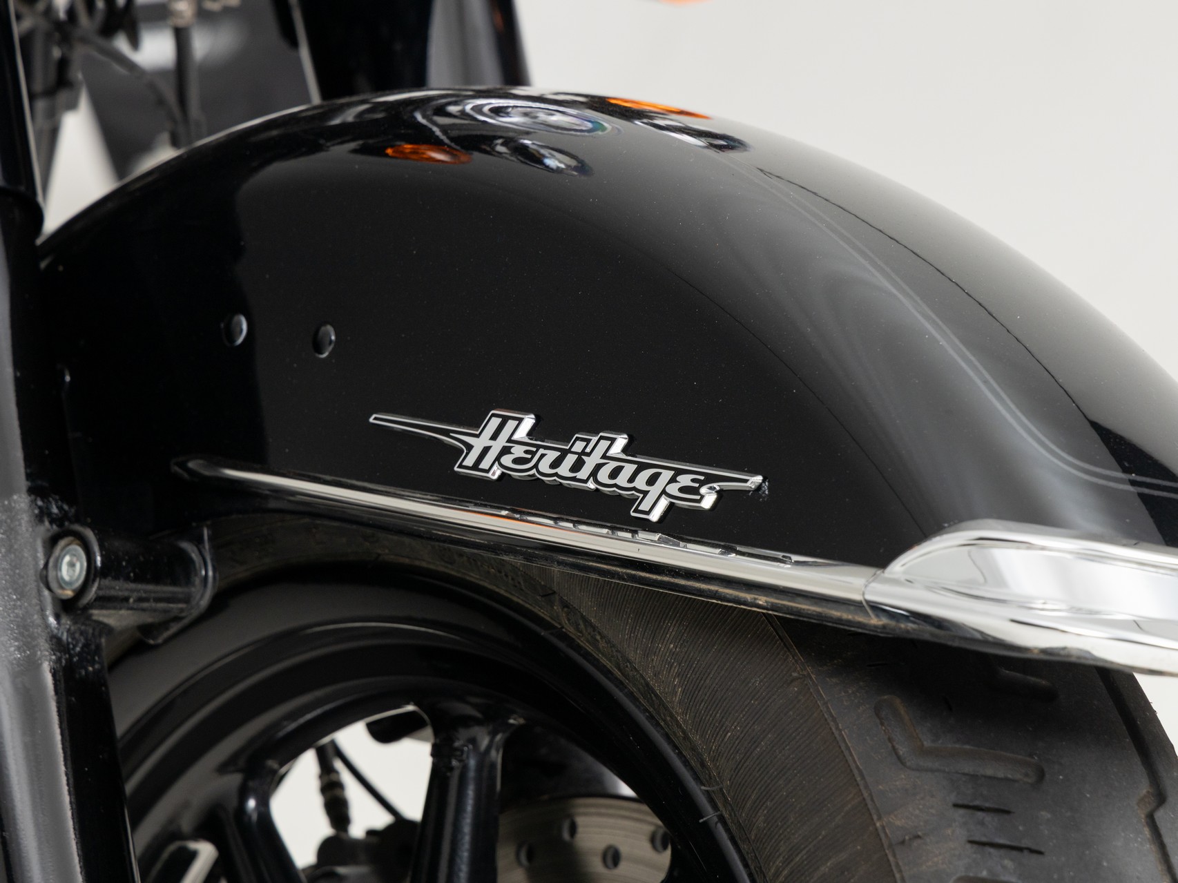 HARLEY-DAVIDSON FLHCS Heritage Classic 114 Viv