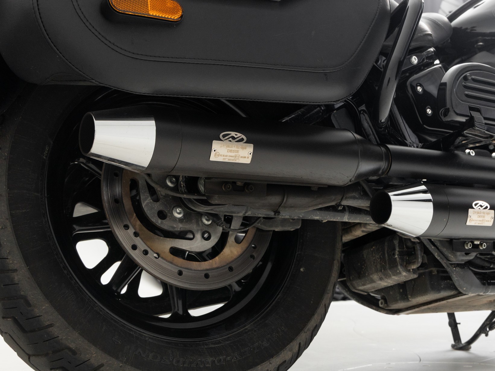 HARLEY-DAVIDSON FLHCS Heritage Classic 114 Viv