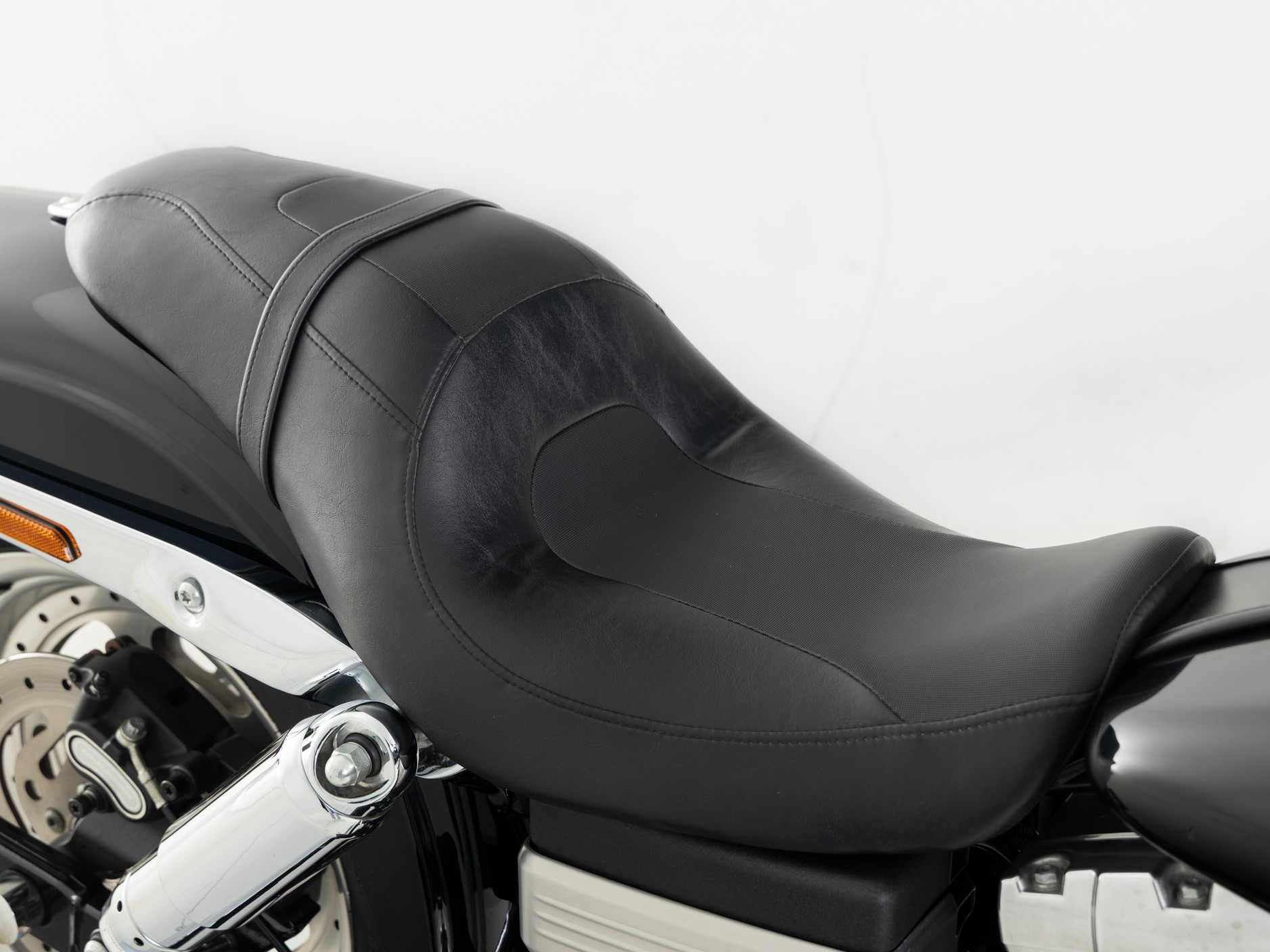 HARLEY-DAVIDSON FXDF Dyna Fatbob