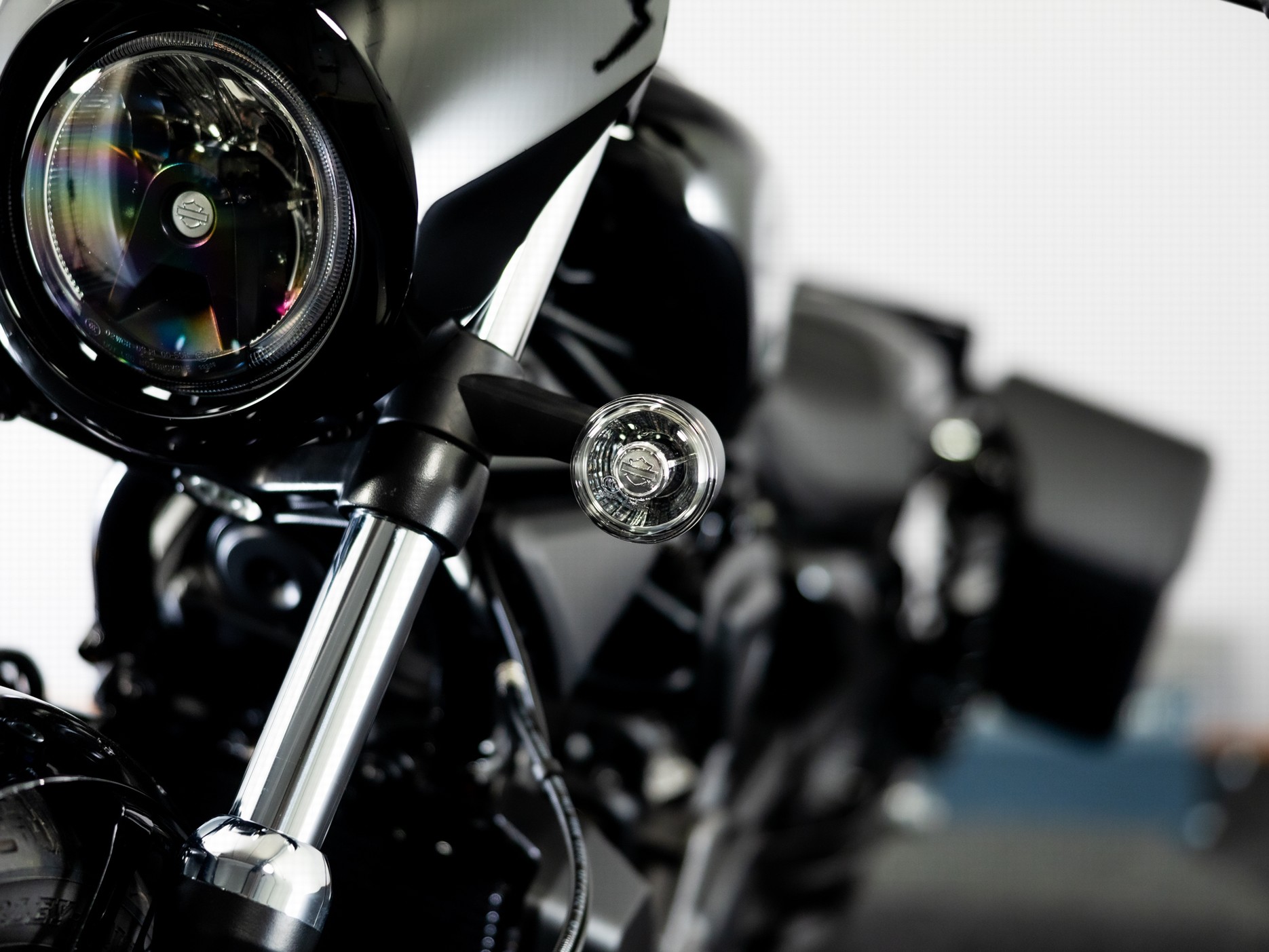 HARLEY-DAVIDSON - RH975 Vivid Black