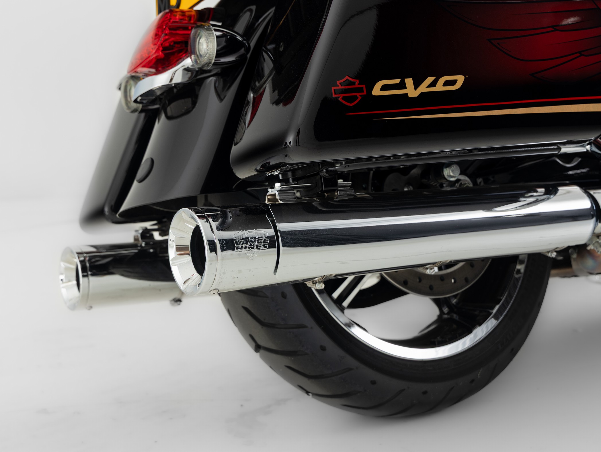 HARLEY-DAVIDSON FLTRKSEANV