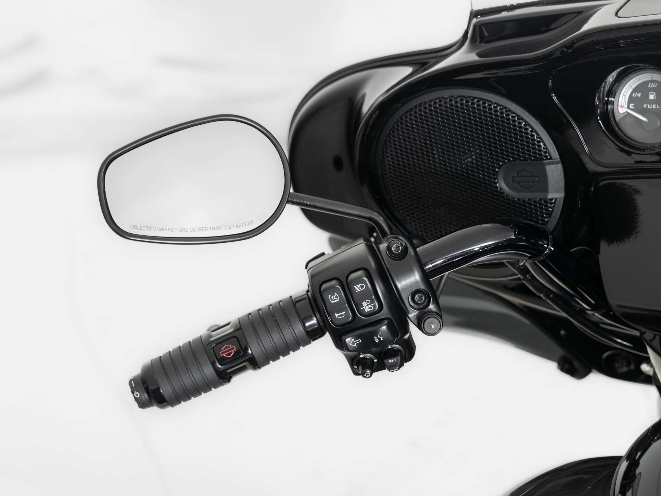 HARLEY-DAVIDSON FLHTK Ultra Limited Vivid Blac