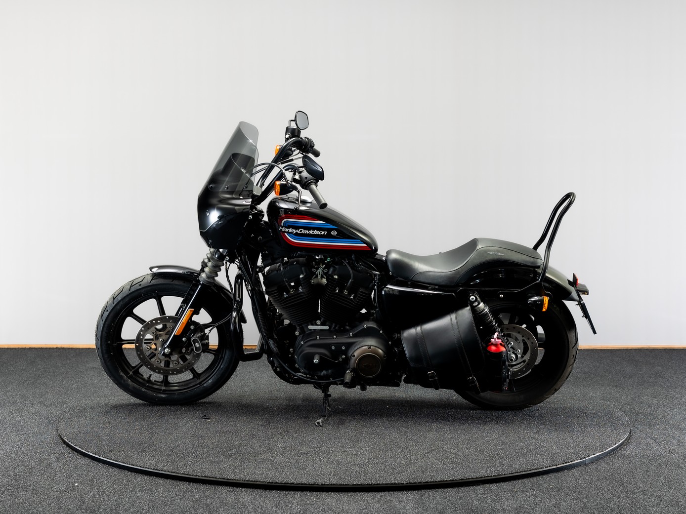 HARLEY-DAVIDSON - XL1200N Iron
