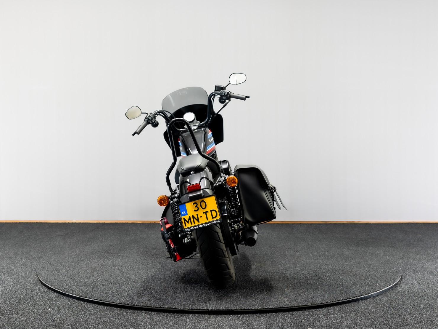 HARLEY-DAVIDSON - XL1200N Iron