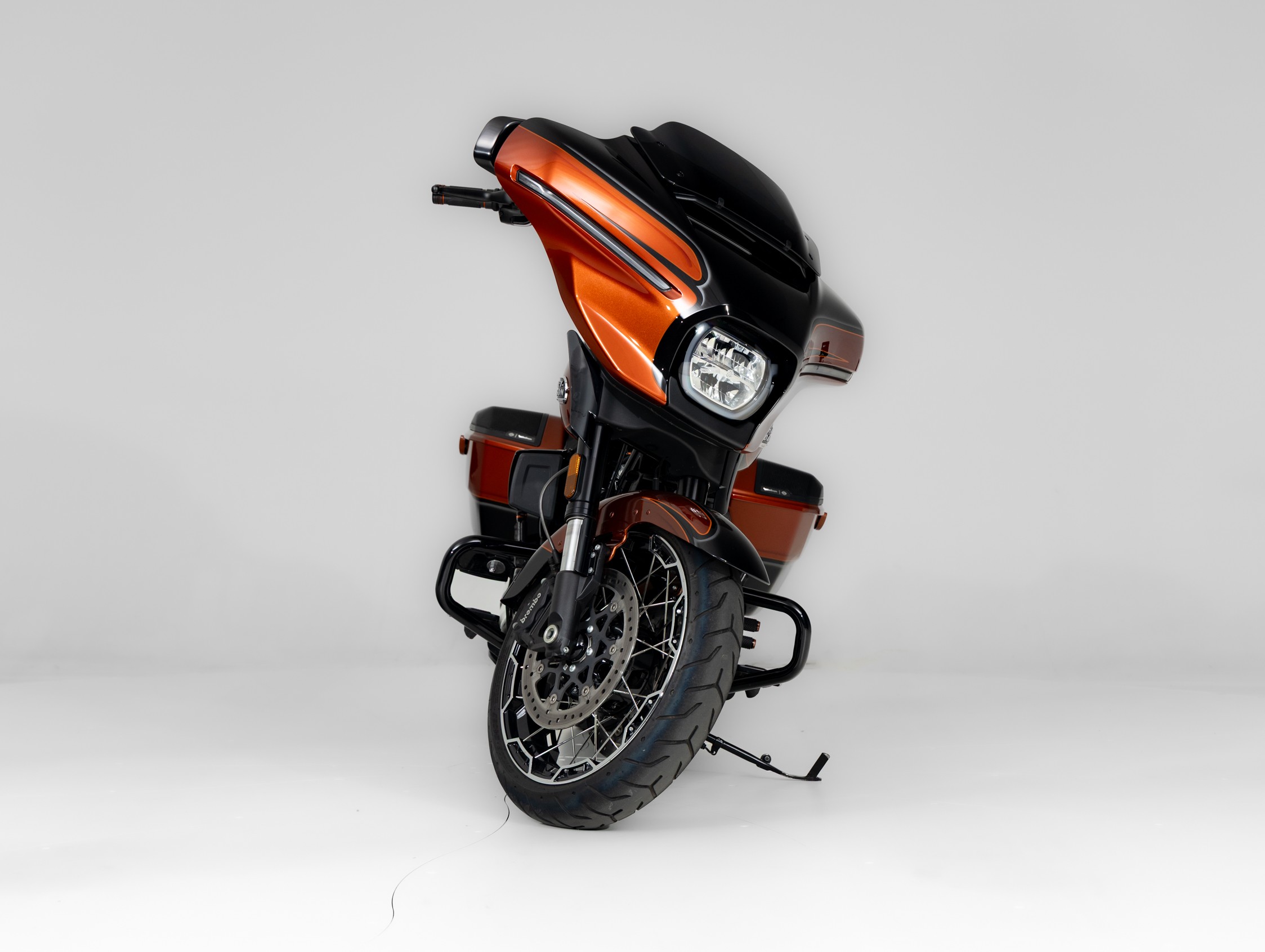 HARLEY-DAVIDSON FLHXSE CVO Street Glide Gunsli